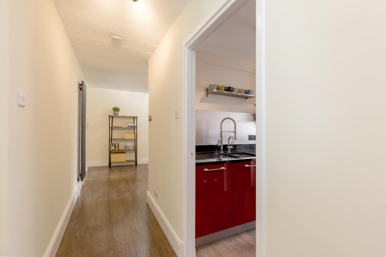 Guestready - Elegant 2Br Period Flat In Oldtown Apartment Edinburgh Exterior photo