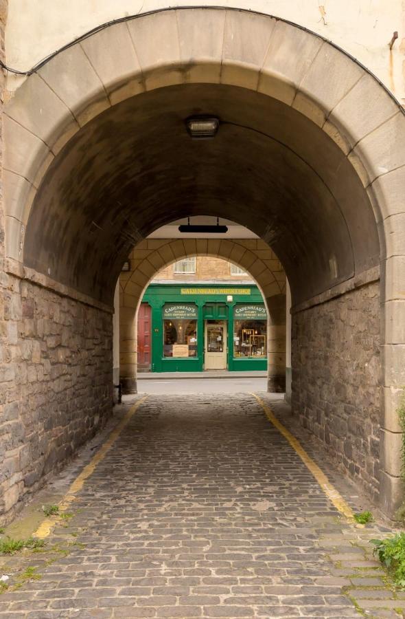 Guestready - Elegant 2Br Period Flat In Oldtown Apartment Edinburgh Exterior photo